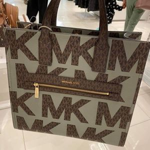 MK KENLY TOTE BAG